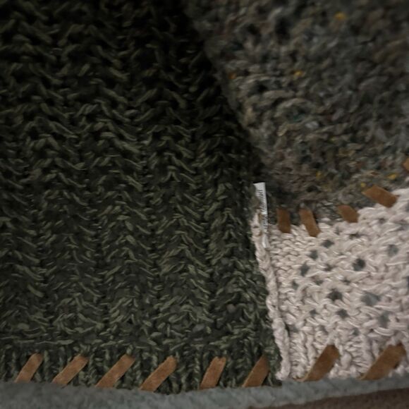 Vtg IVY Hand Knit Patchwork Sweater Vest Earthy Green Tan Crochet Cottagecore M - Picture 7 of 10